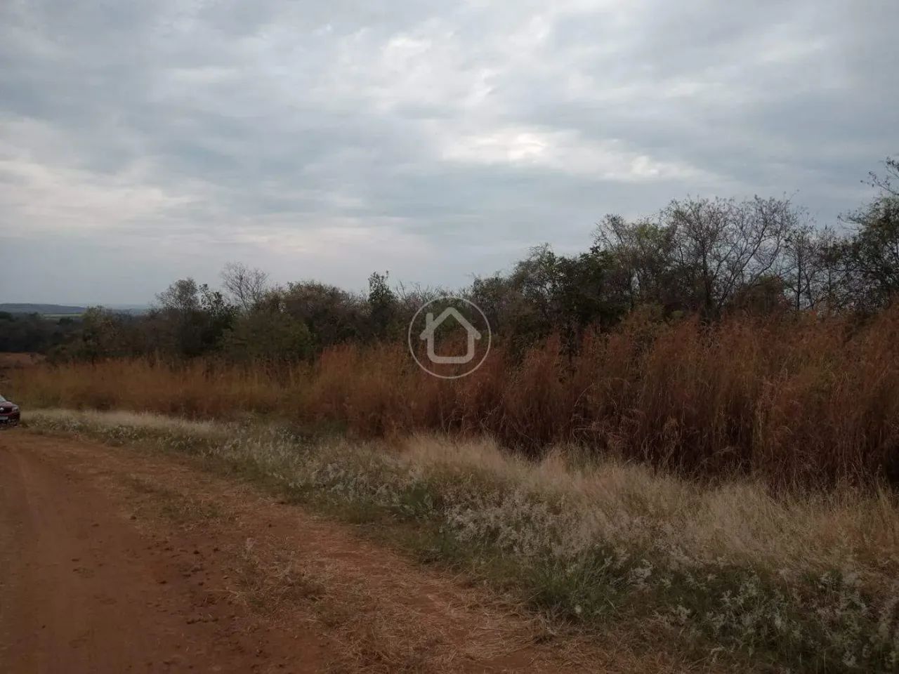 CHÁCARA EM BANDEIRANTES - Foto 3