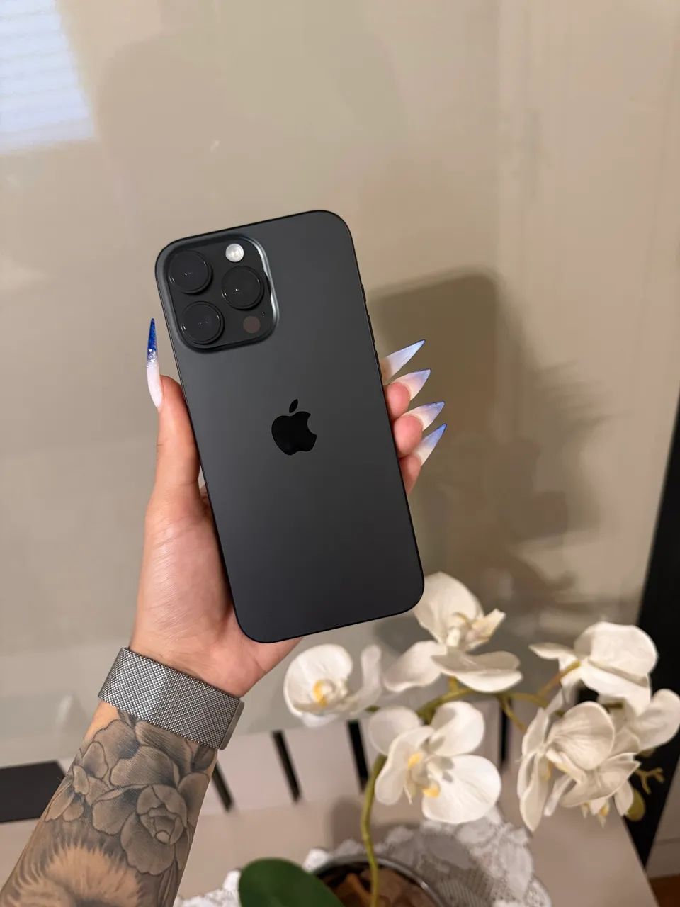iPhone 16 Pro Max Titânio Preto Garantia Apple - Foto 2