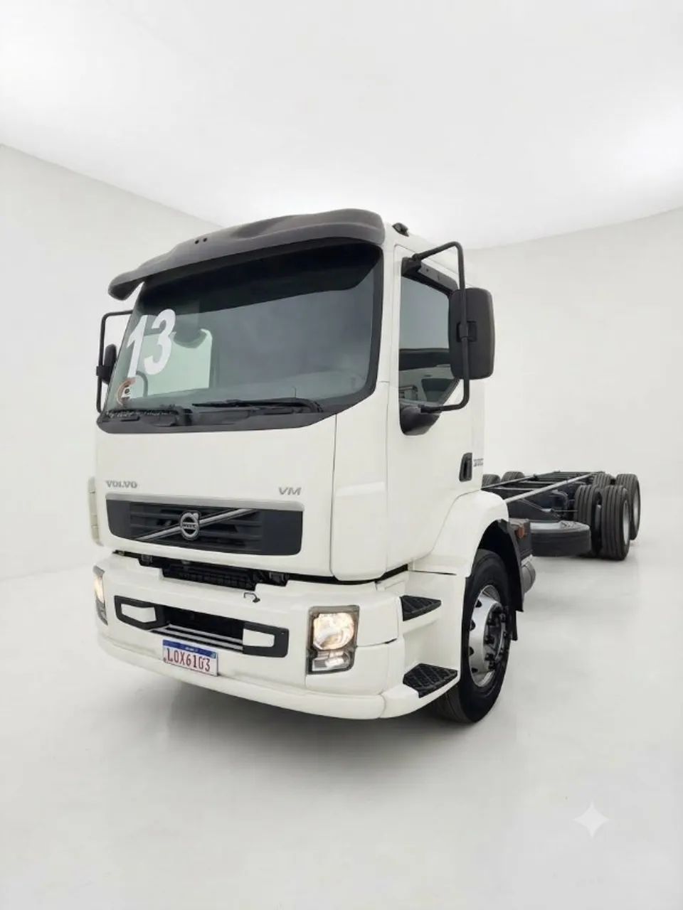 VOLVO VM 270  - Foto 2