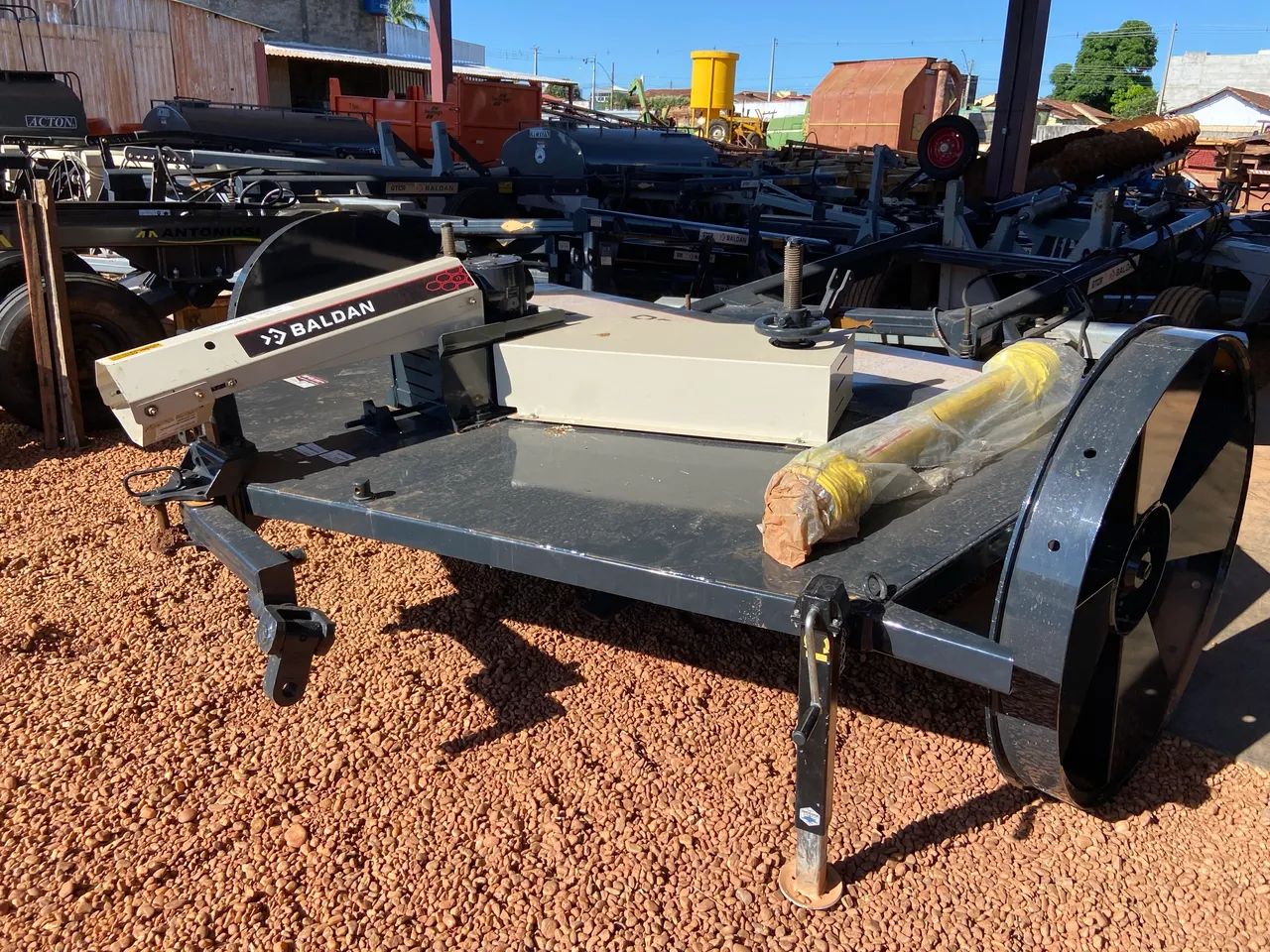 Roçadeira dupla marca: Baldan modelo: RACD 3400 S| kit transporte - Foto 5