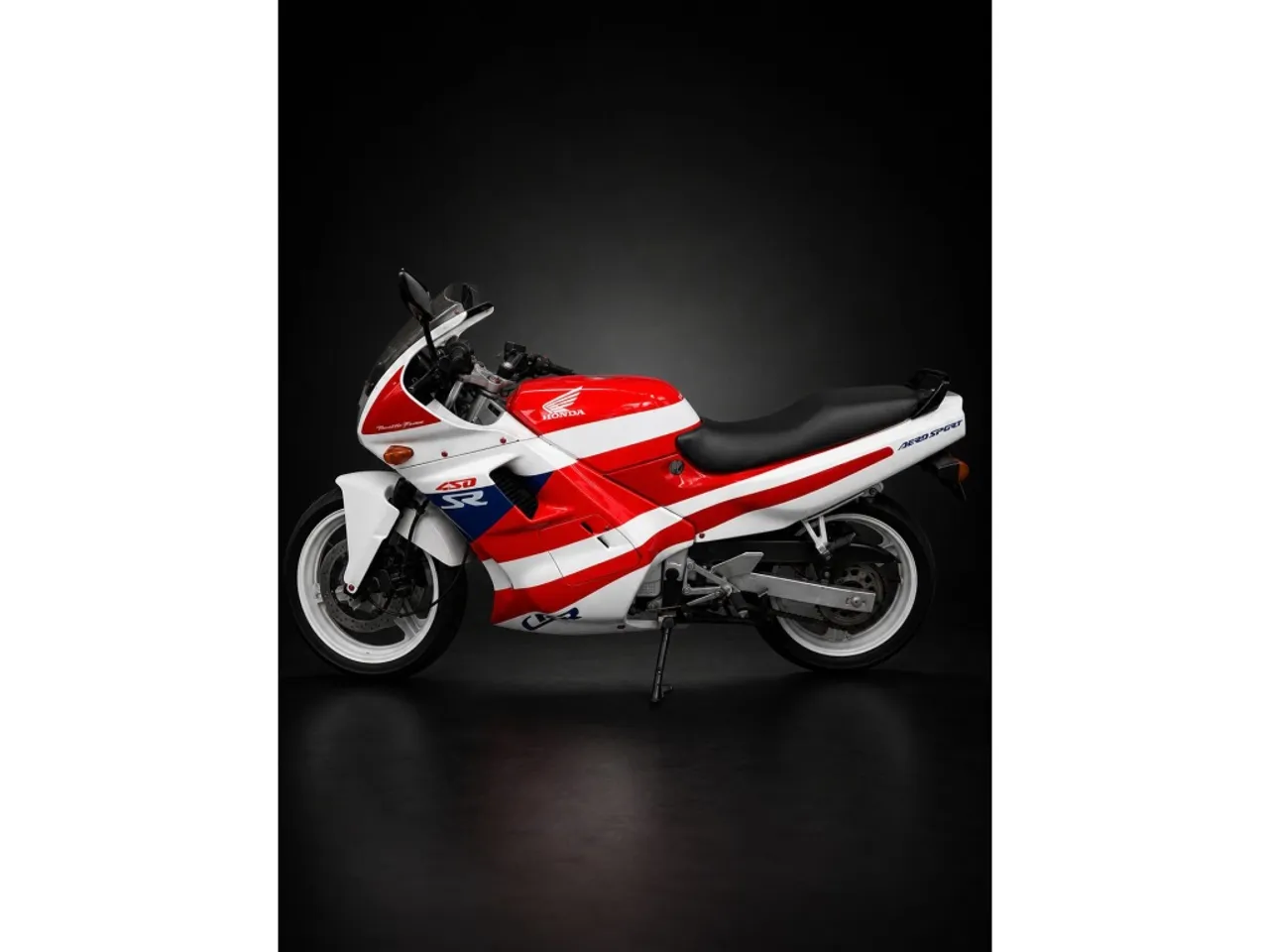 CBX XJR CBR 旧車90/90-18、110/90-18 Motos Honda CBR 1990 - São José do Jacuri, Minas Gerais