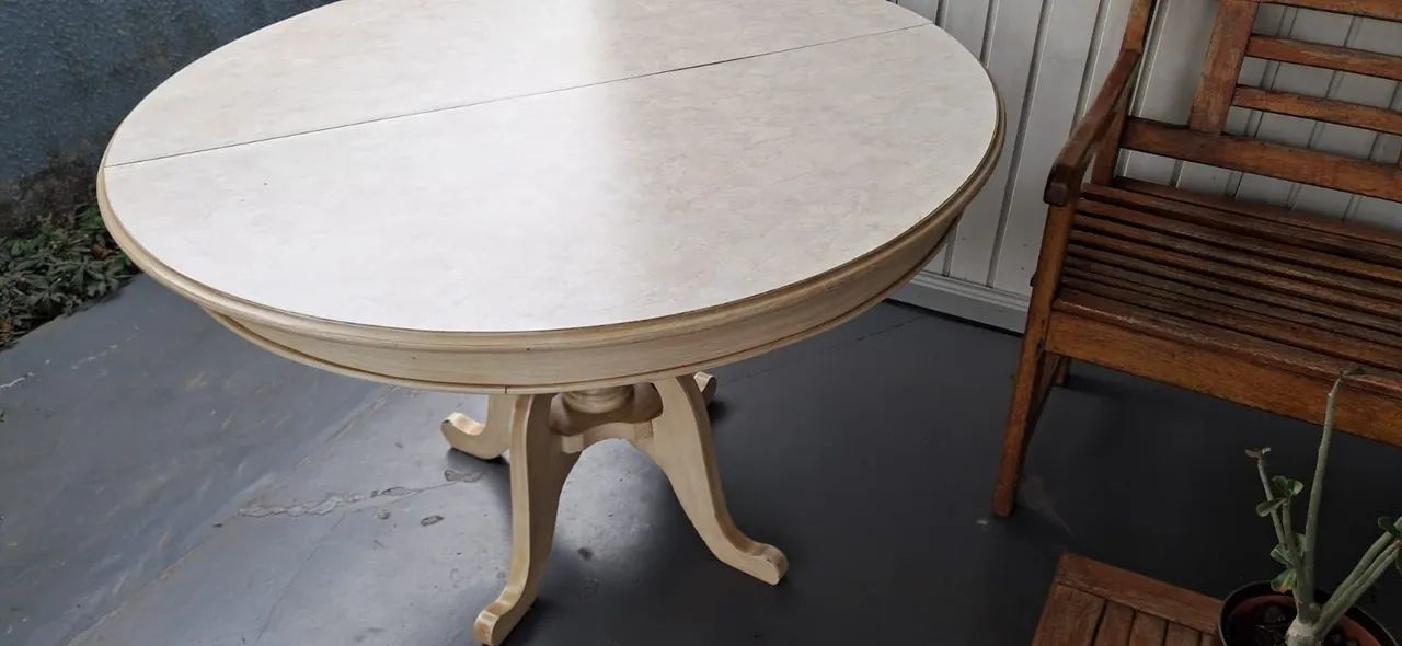 Mesa de Jantar Oval em Madeira Imbuia<br> - Foto 3