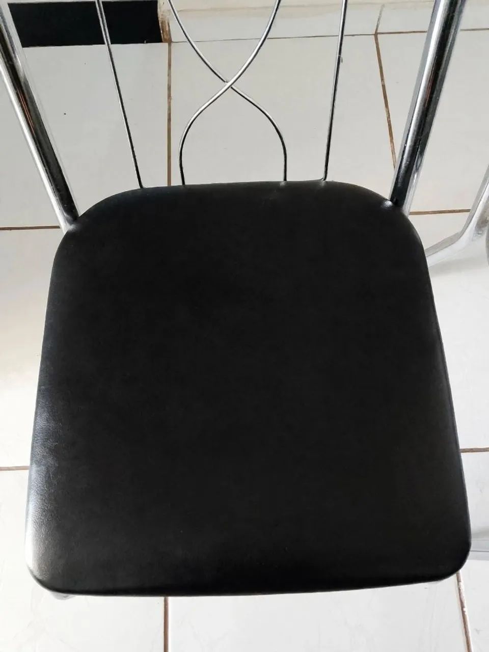 Jogo 4 Cadeiras Para Mesa De Jantar Cromadas - Assento Preto - Foto 5