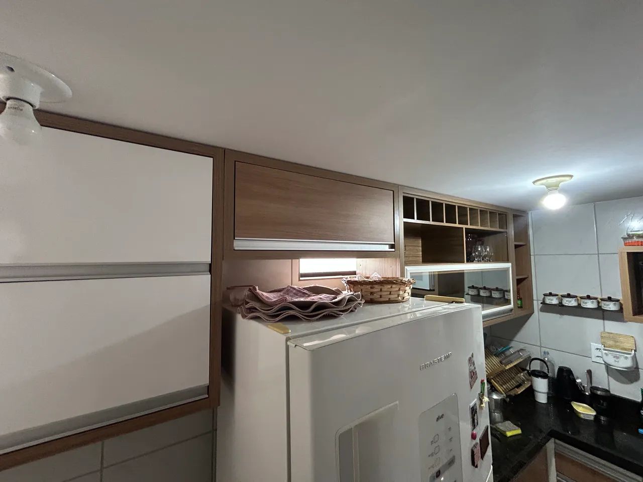 Armário de cozinha completo 