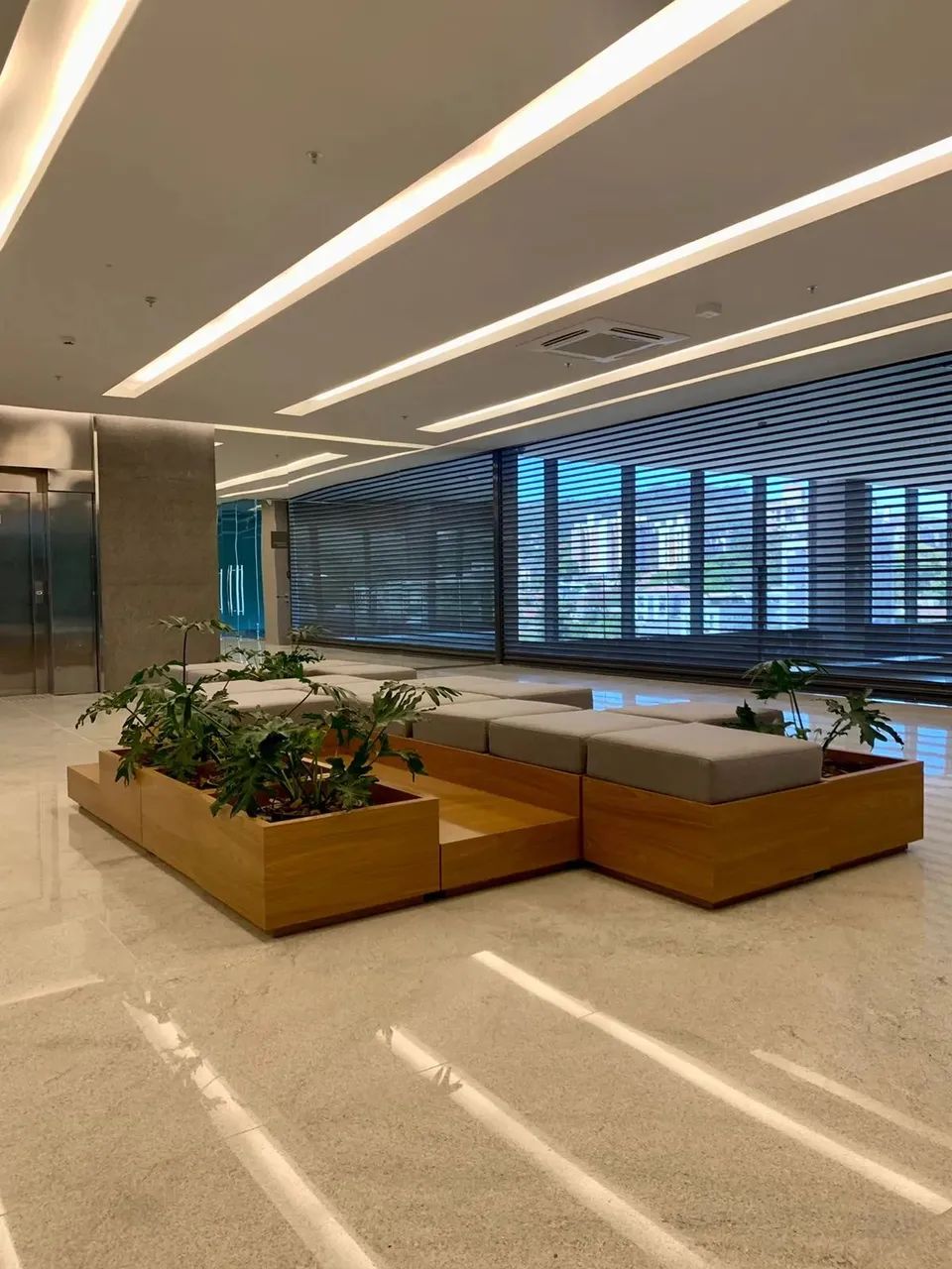 Vendo Excelente sala comercial no Linked 33 m² dentro Bourbon Shopping próximo av. Teresóp - Foto 4