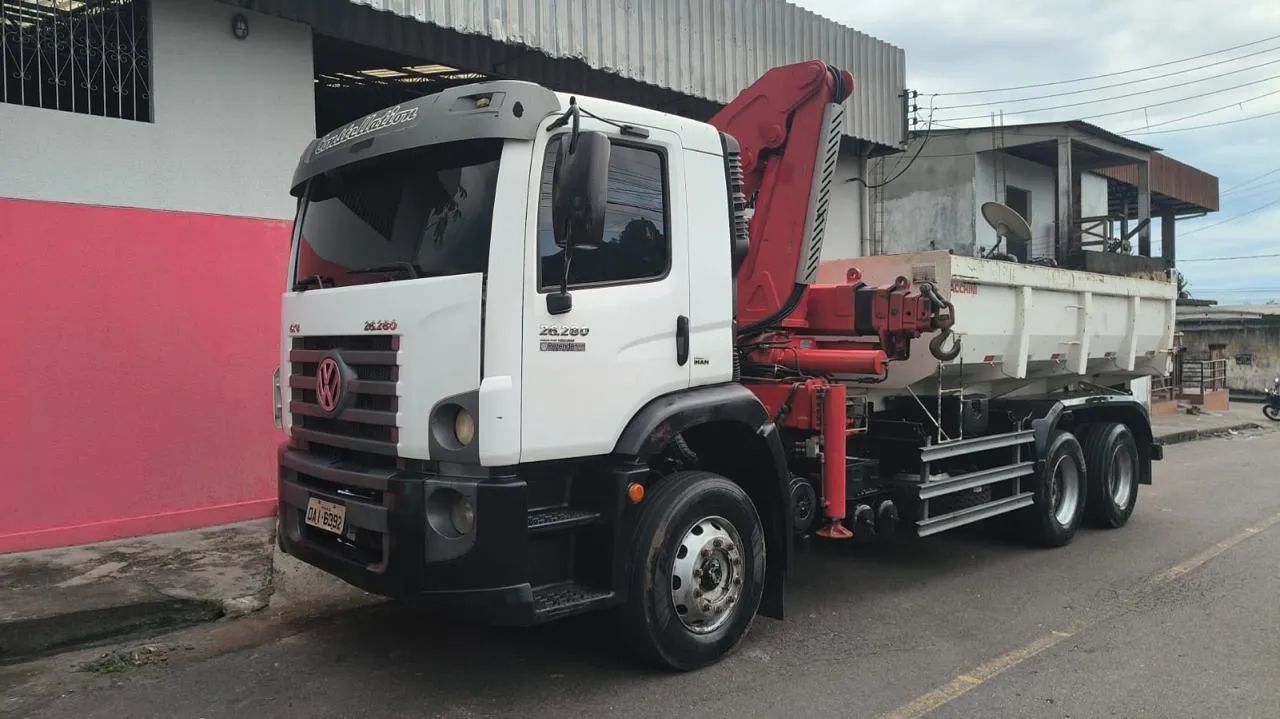 CAMINHÃO MUNCK 2013 12TON