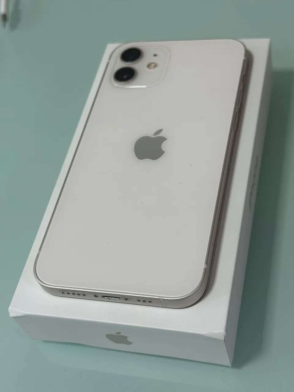 IPhone 12 64GB BRANCO - Foto 2