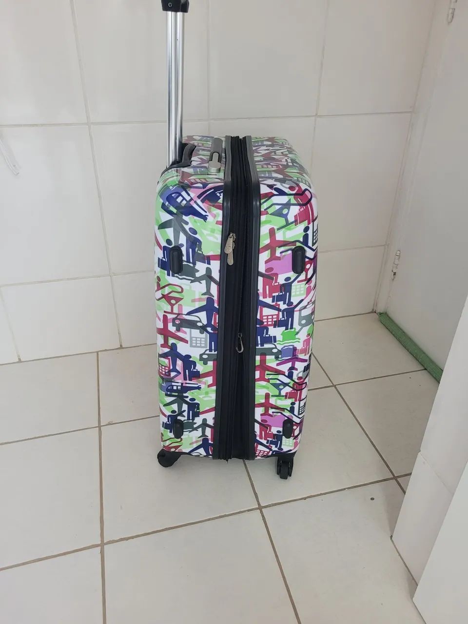 Mala de viagem grande - ACEITO OFERTA - Foto 4