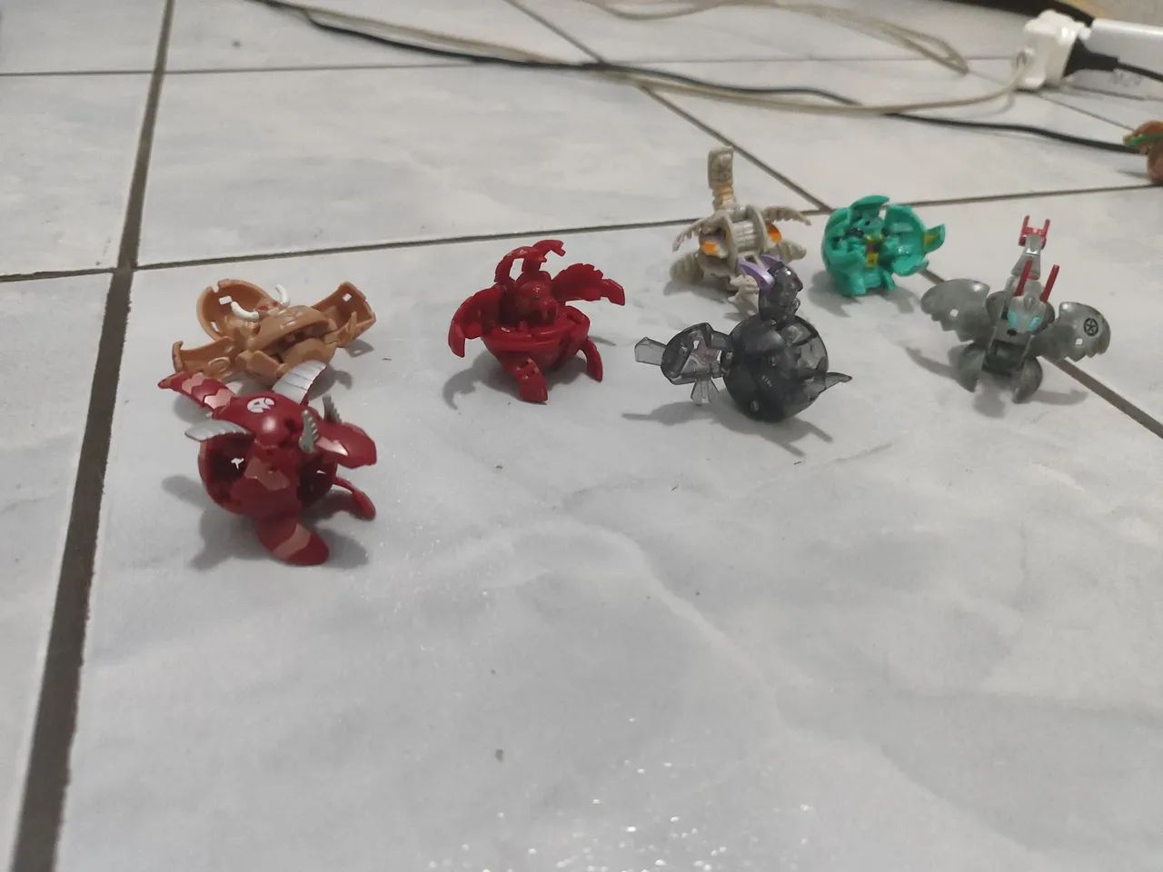 Lote bakugan  - Foto 4