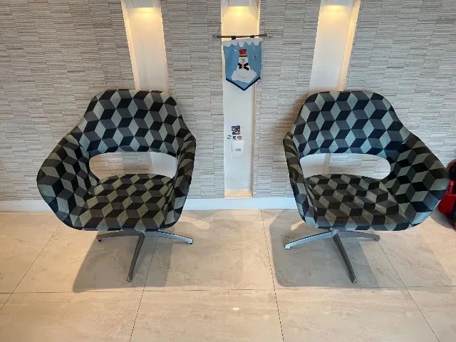 Poltronas estofadas  - Foto 3