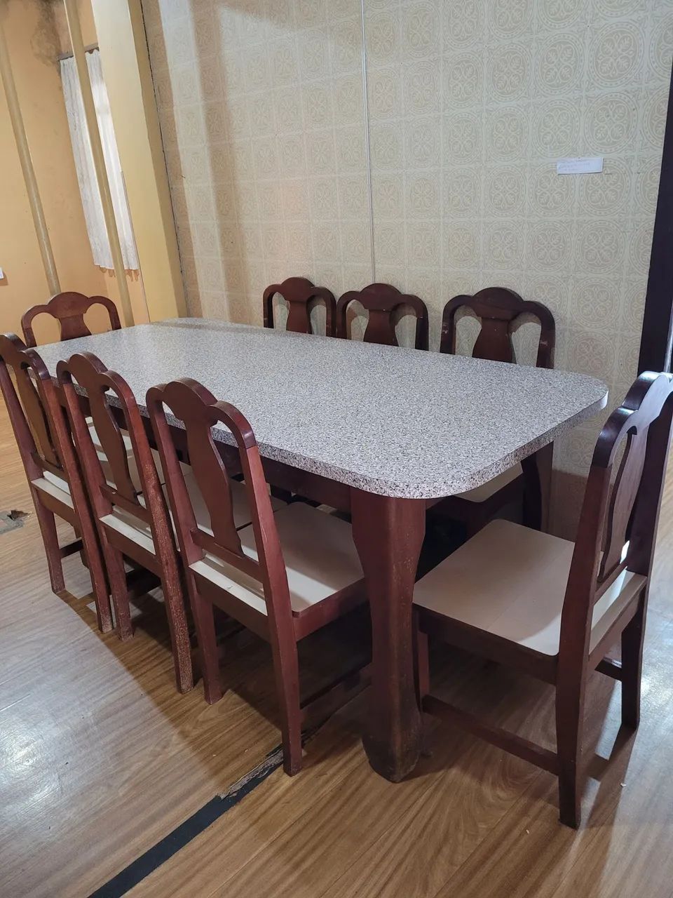 Jogo de mesa com 8 cadeiras para cozinha  - Foto 3