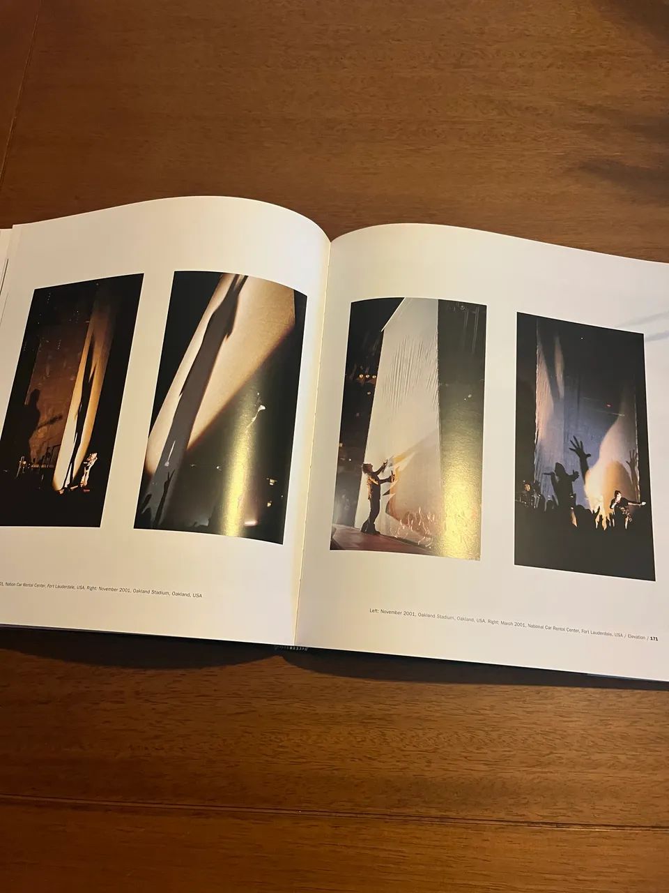 U2 - Livro U2 Show - Foto 3