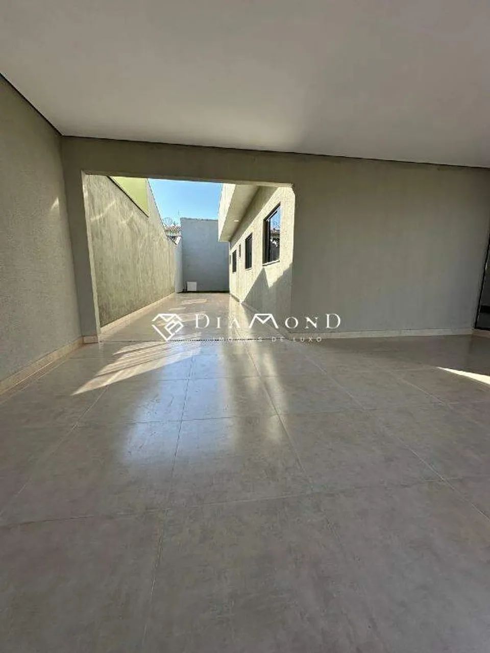 Casa Nova no Jardim Botânico  Pé-direito Duplo e Projeto Moderno - Foto 4