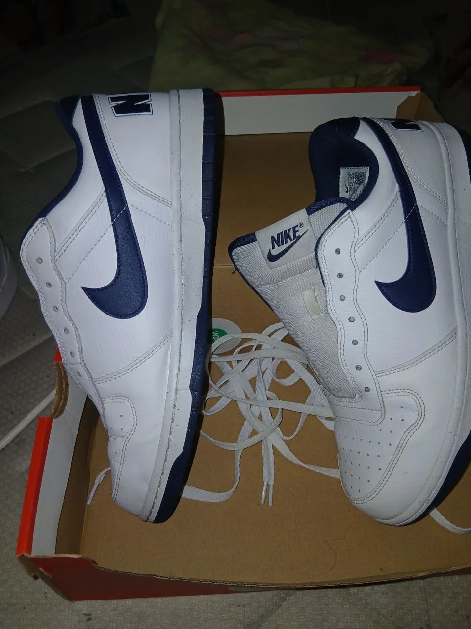 Dois pares de tênis nike - Foto 2
