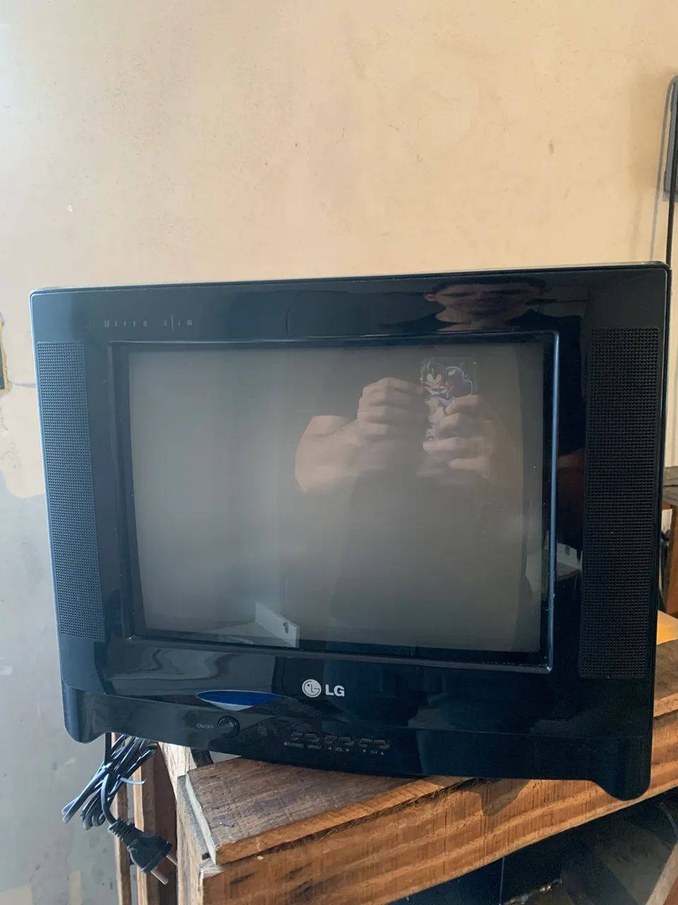TV LG 14?
