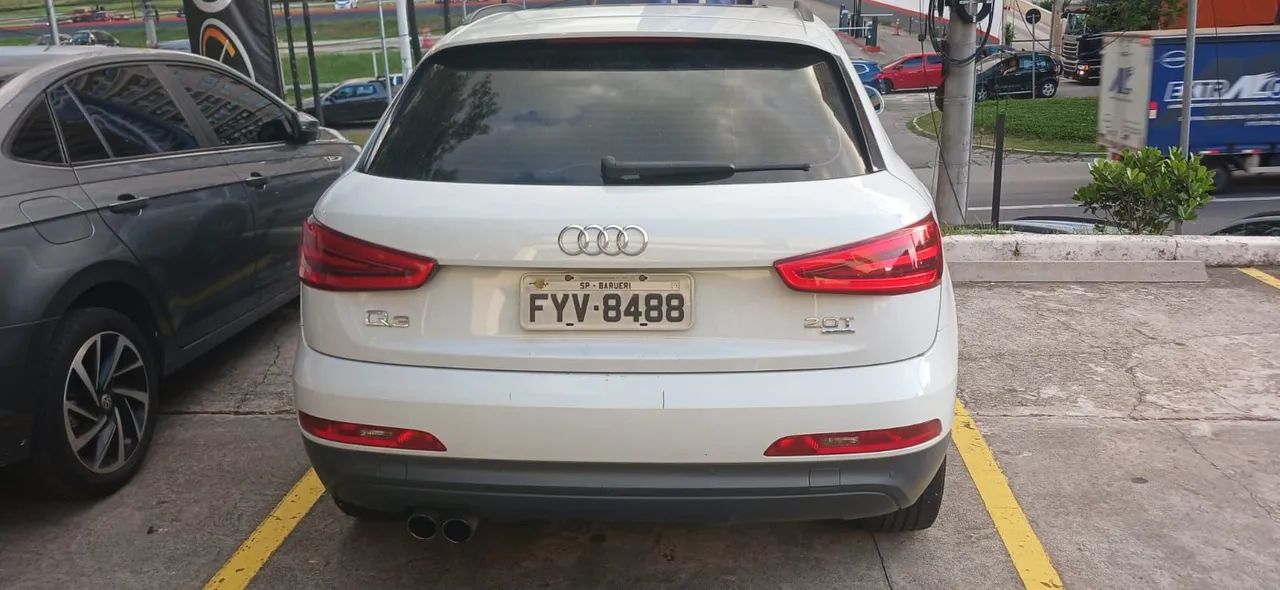 Audi Q3 2.0 TFSI Quat. 170/180cv S-tronic 5P 2015