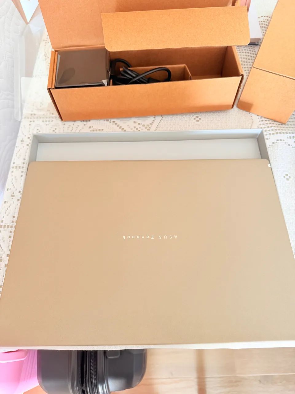 Notebook Asus Zenbook A16 Snapdragon X2 - 48gb RAM - 512 SSD