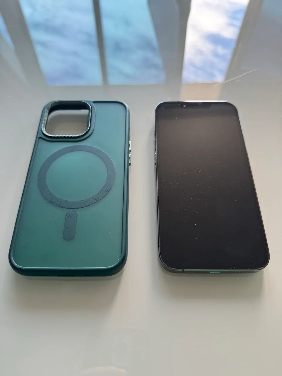iPhone 13 Pro 256Gb Grafite - Celulares e Smartphones - Uberaba
