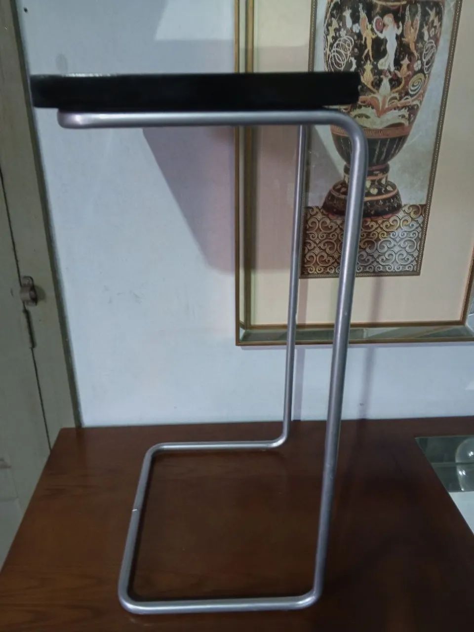 Mesa de apoio com  base em alumínio   - Foto 5