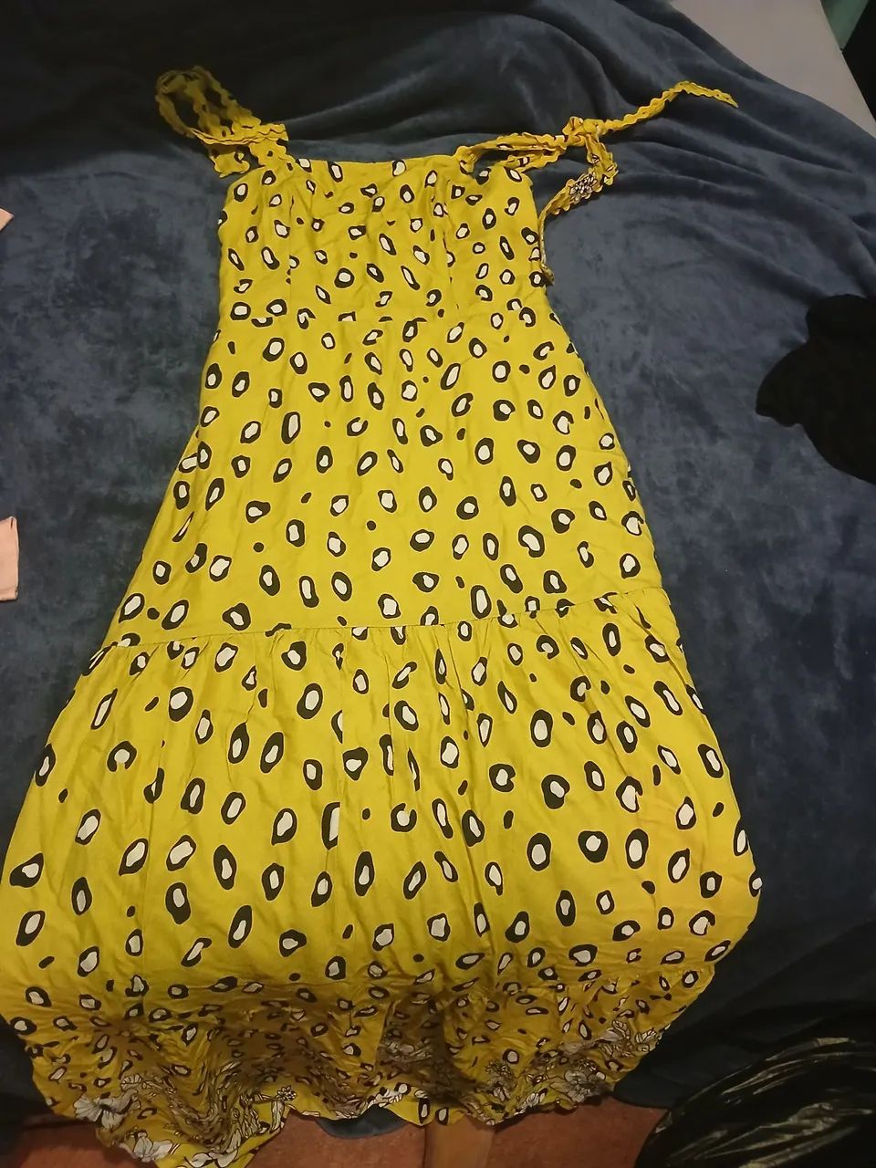 Uma saca de roupa novas e seminovos  - Foto 4