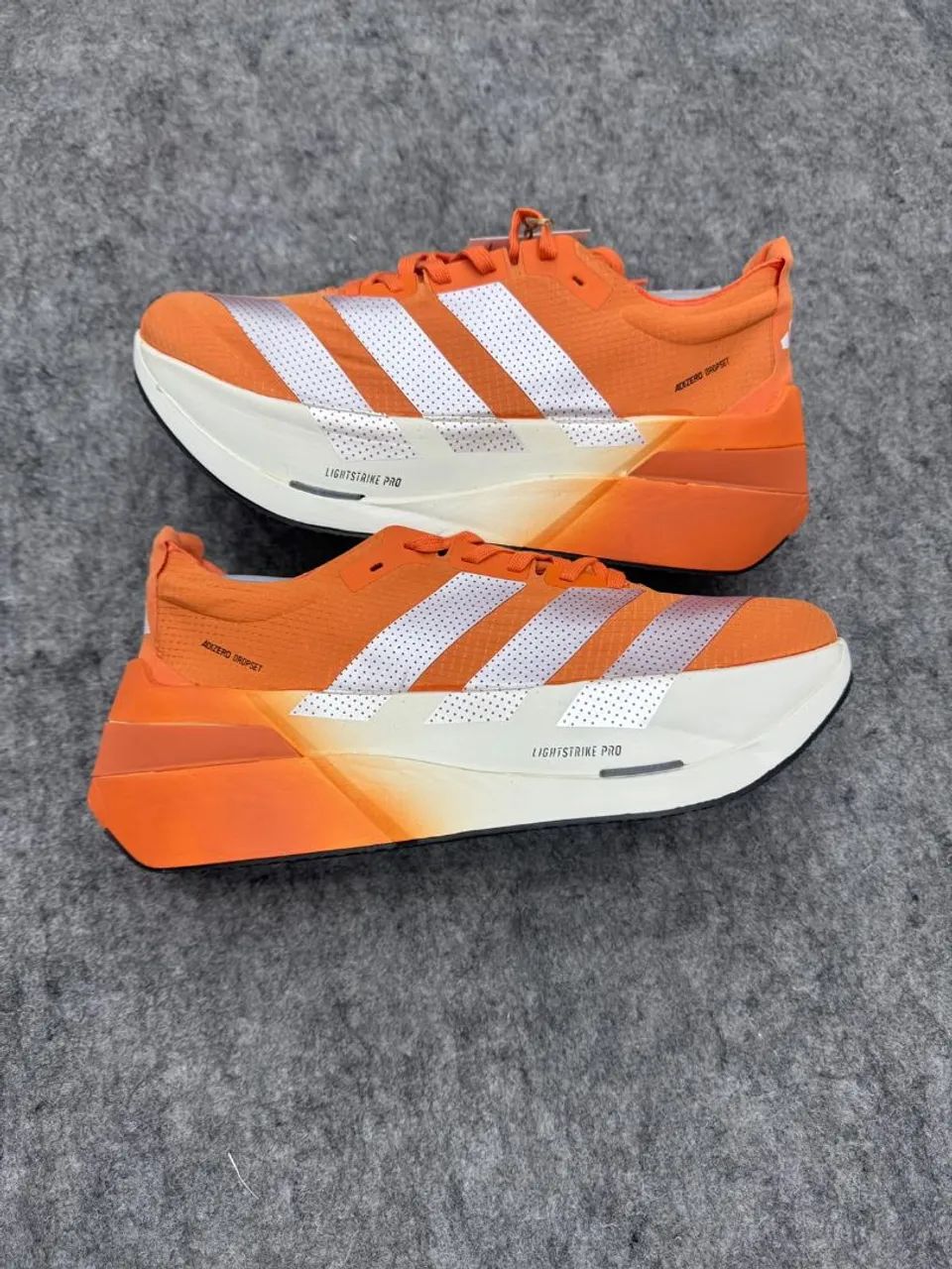 Tênis Adidas Adizero 
