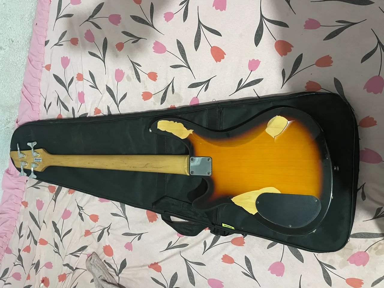 Baixo/ troco em violão 