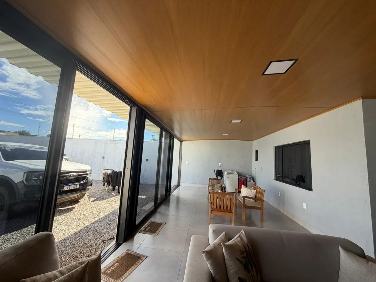 ? Oportunidade! Vendo ágio de lote com casa, ideal para quem busca espaço e conforto. - Foto 2