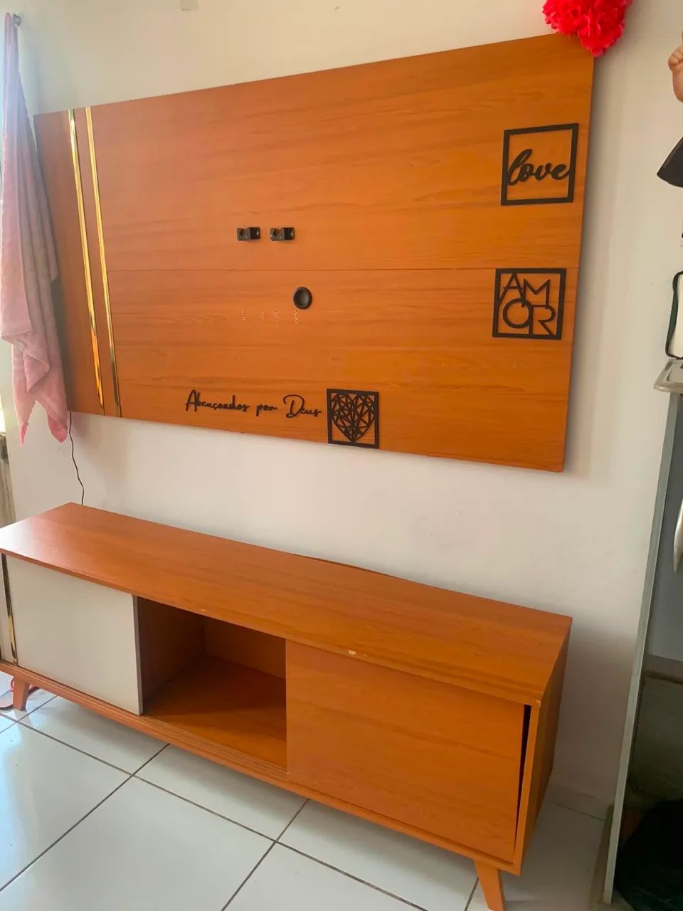Vendo rack e painel de até 60 Plg