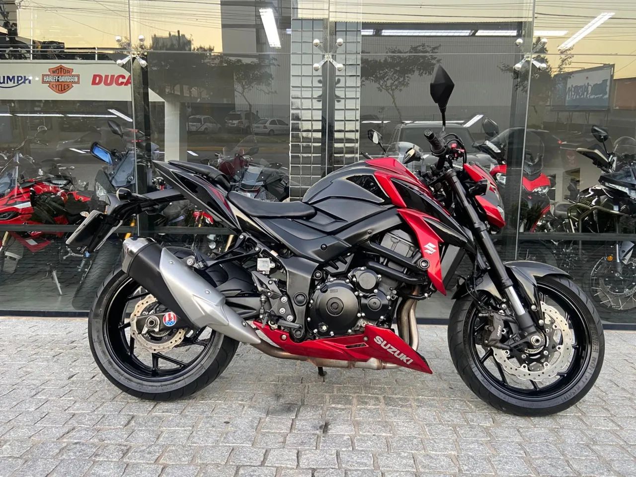 Suzuki 750 2019 - 1496635681 | OLX