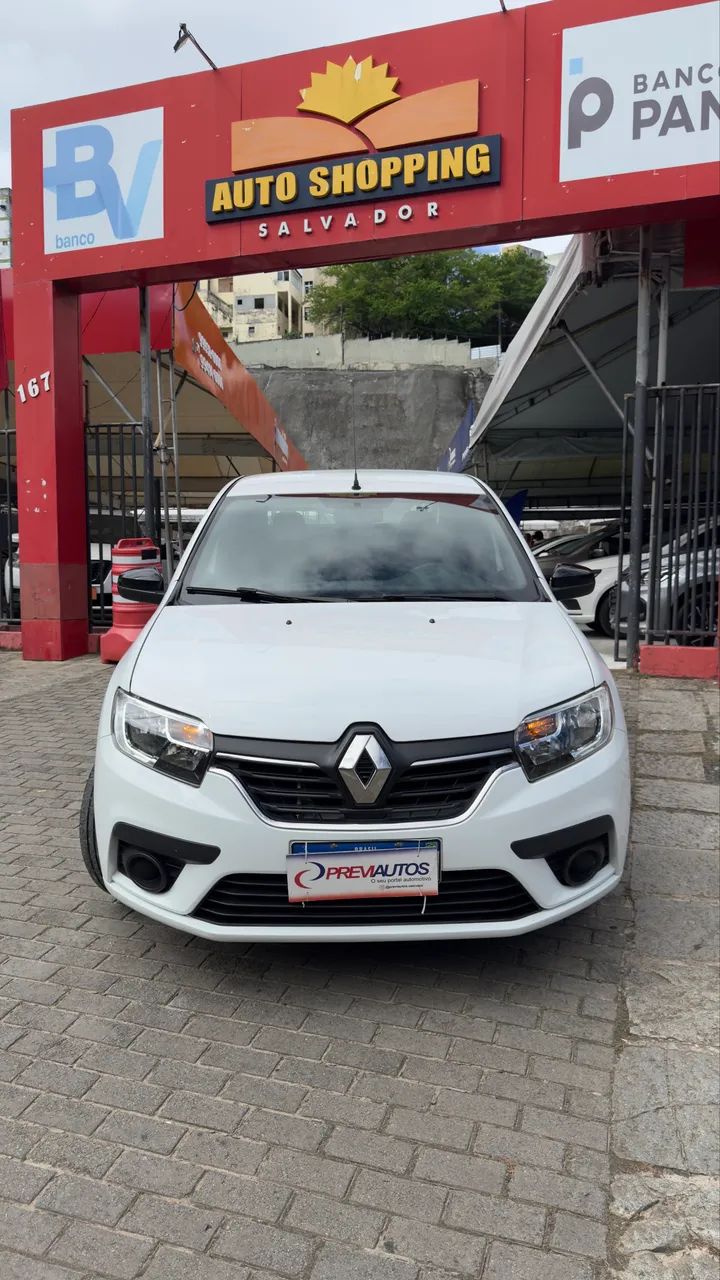 Renault Logan 2023