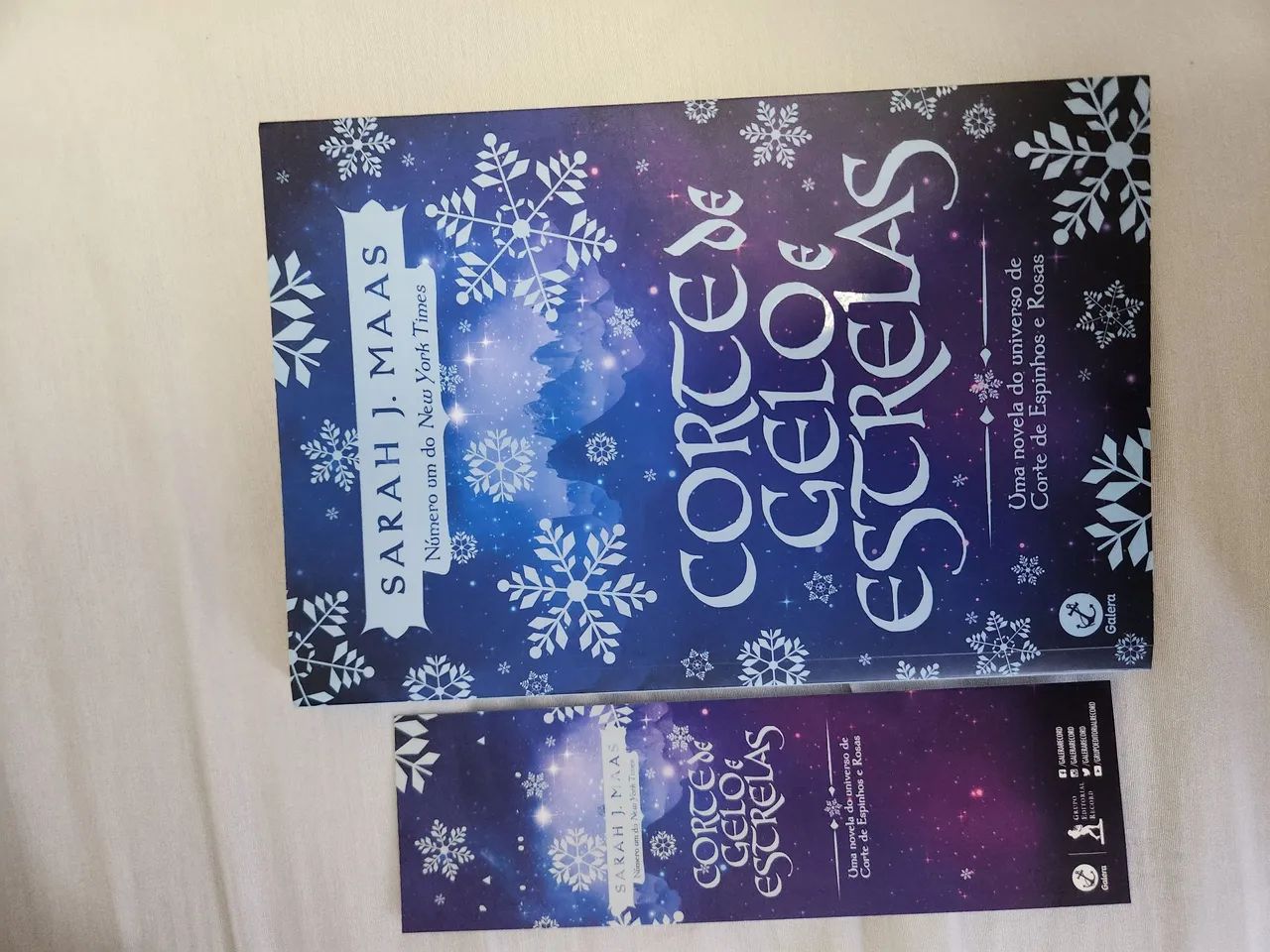 Coleção completa de livros "Corte de espinhos e rosas", Sara J. Mass - Foto 6