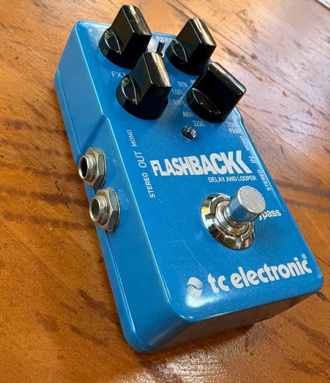 Pedal guitarra Tc Electronic Flashback delay e looper - Foto 5