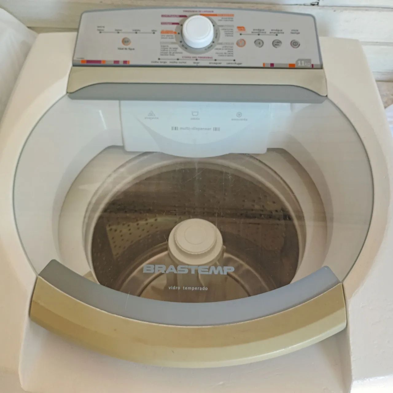 Máquina de lavar roupa 
