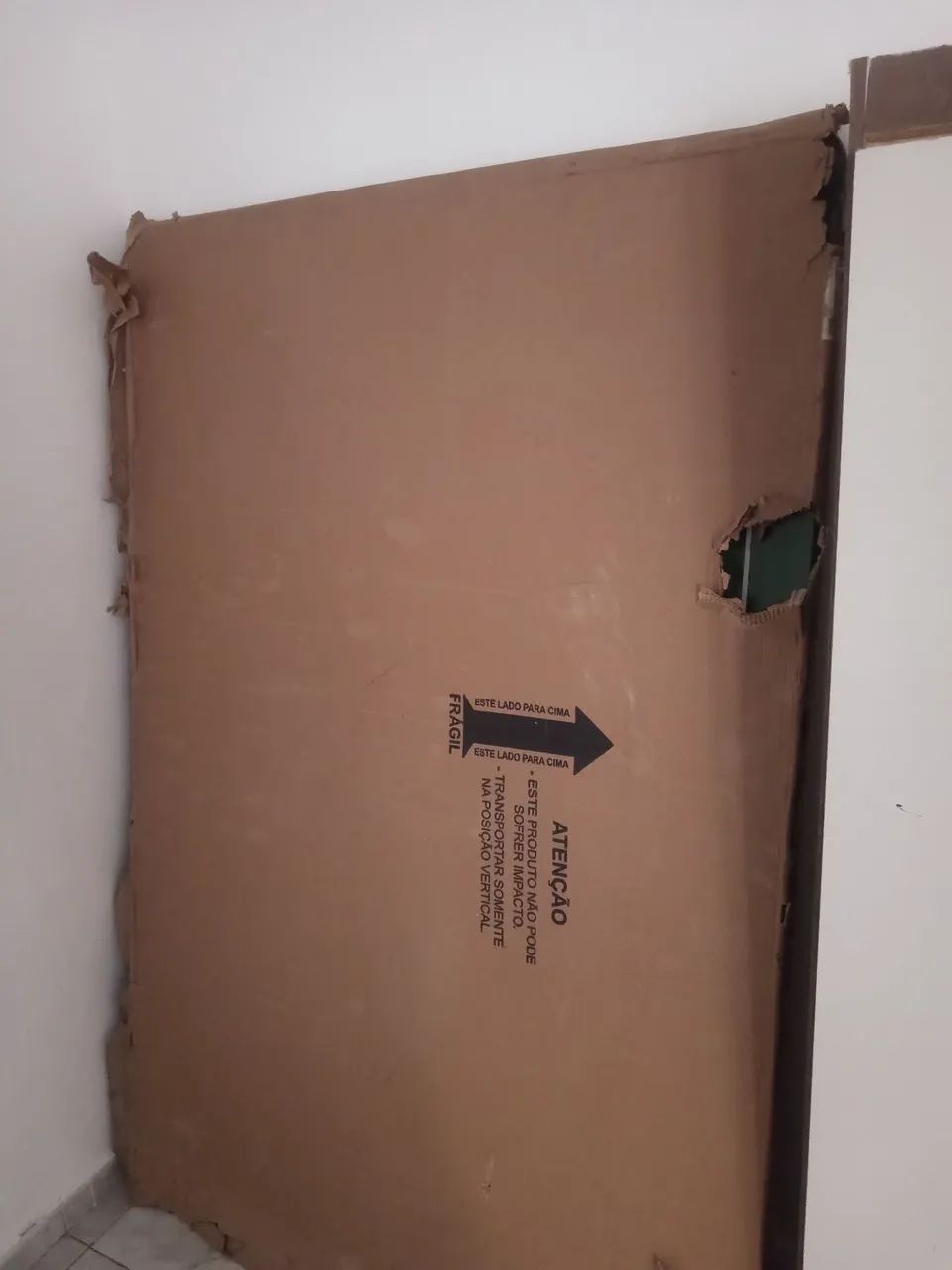 Mesa de ping pong nova,nunca usada, na caixa ainda. 800$ - *33 WhatsApp  - Foto 3