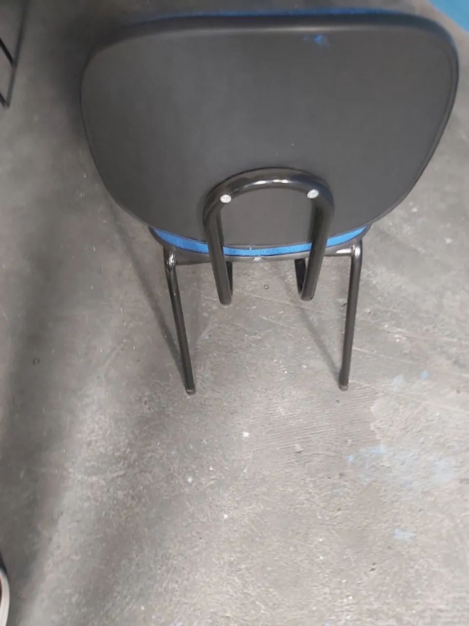 Cadeira azul para auditório, escritório e sala de espera 55un disponíveis - Foto 4