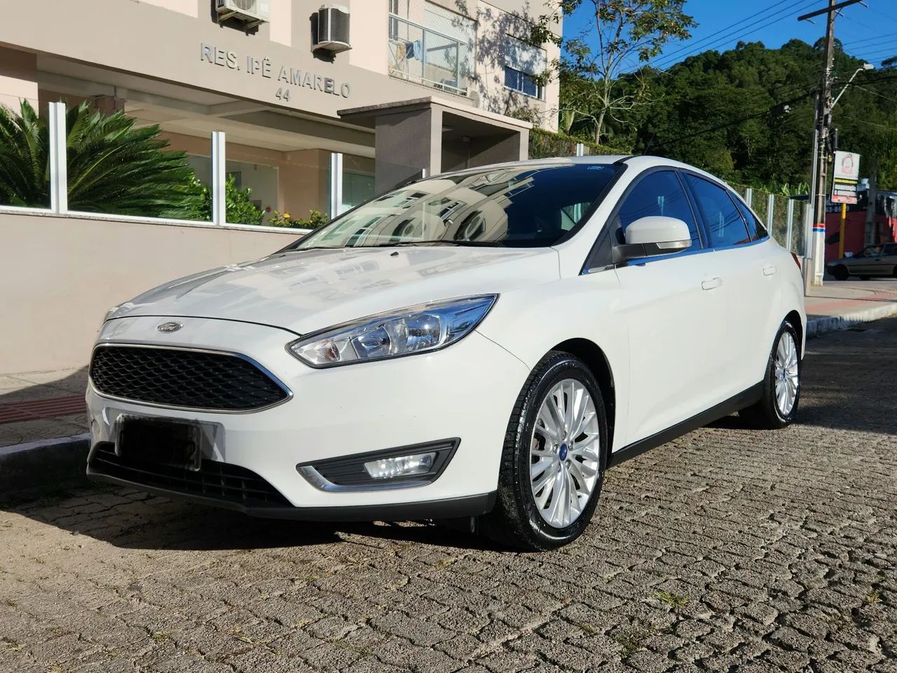 Ford Focus Fastback Se/se Plus 2.0 Flex Aut. 2017