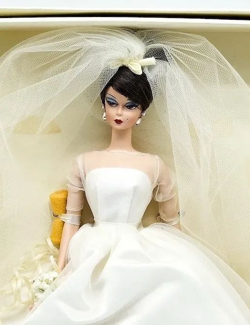 Barbie Silkstone Maria Therese Fashion Model Collection NRFB FMC 55496 - Foto 2