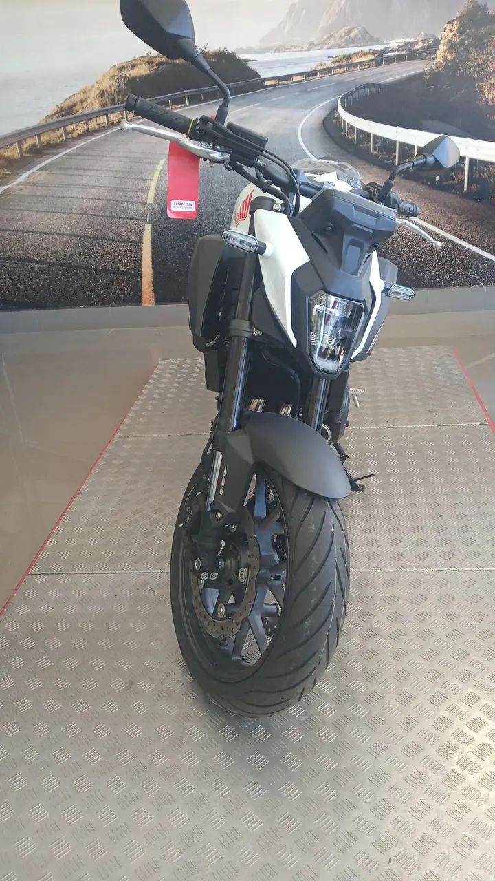 Cb 750 Hornet - Foto 4