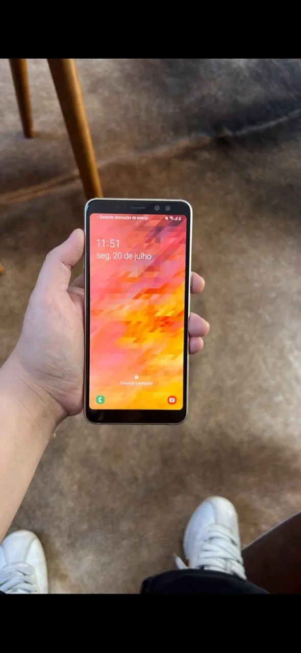 Samsung A8