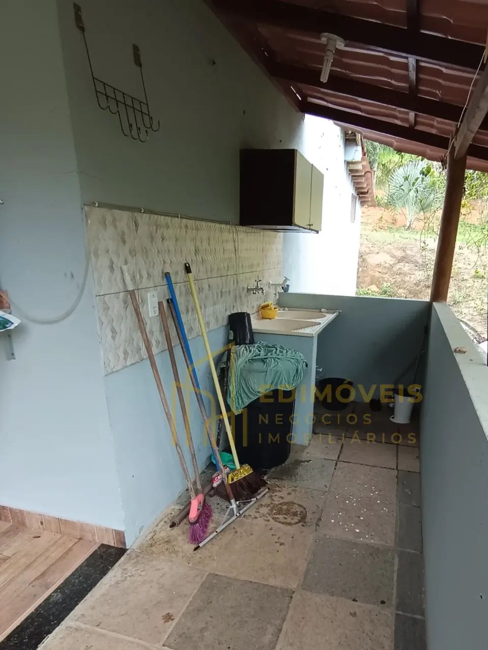 Linda Casa com 5 Quartos e Piscina em Domingos Martins - Foto 4