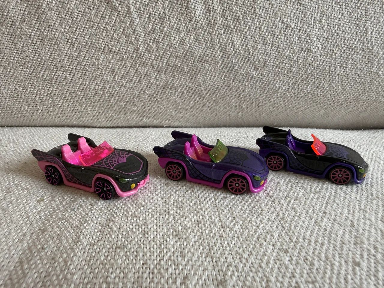 Carrinho Hot Wheels monster High lote 