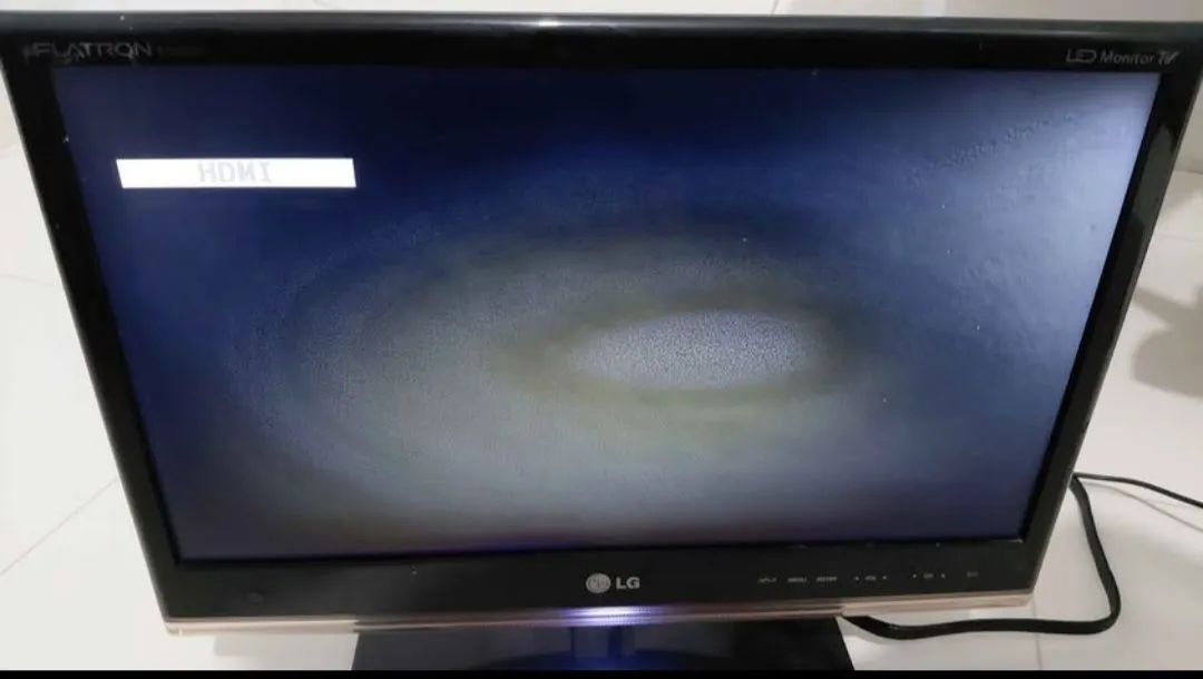 TV E MONITOR LG 18 POLEGADAS - Foto 3