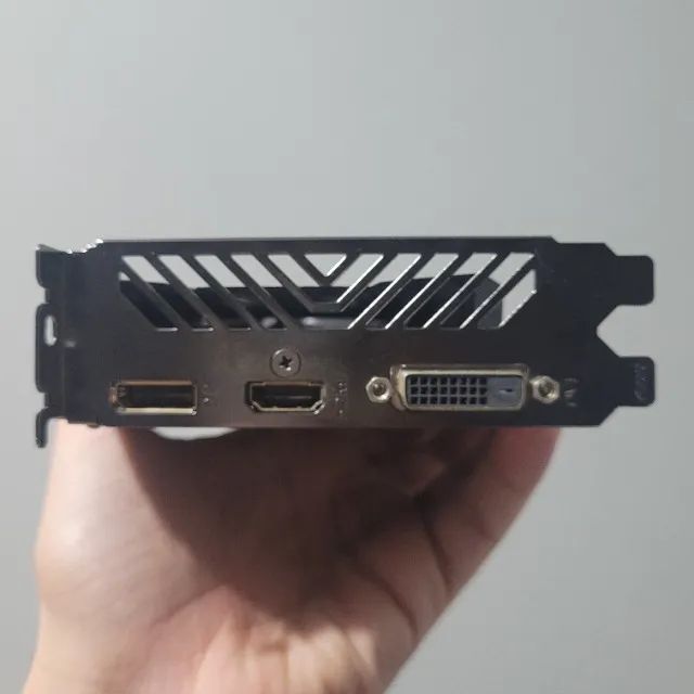 Placa de Vídeo GTX 1050Ti 4GB GDDR5 128 Bit Gigabyte - Roda GTA V - GTA RP e Valorant - Foto 4