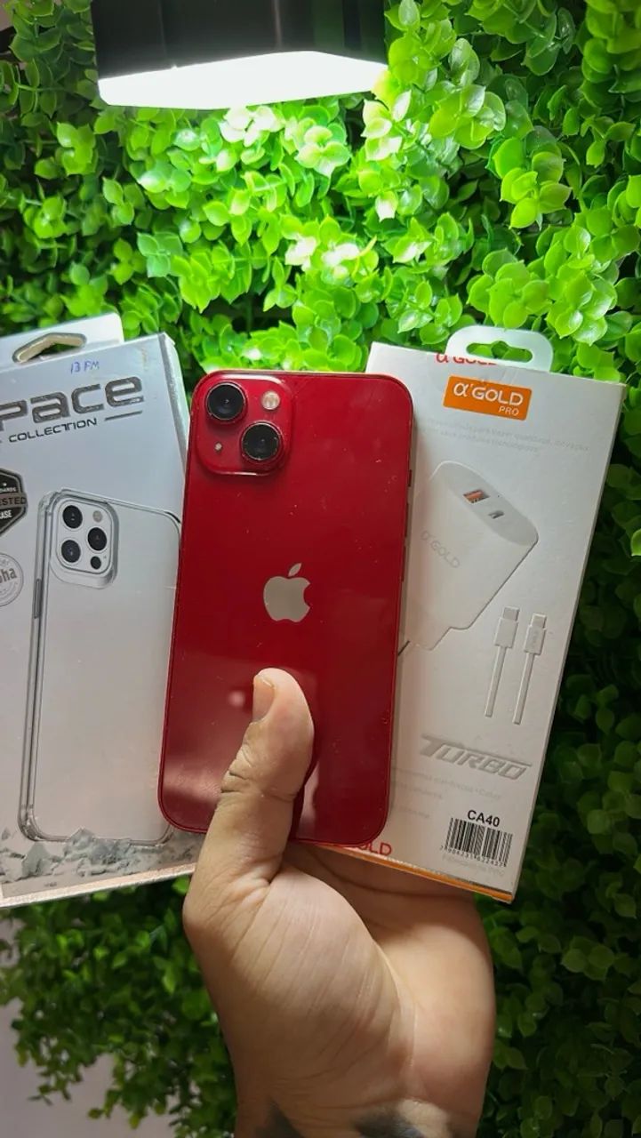iPhone 13 256GB impecável com garantia,acessórios inclusos e