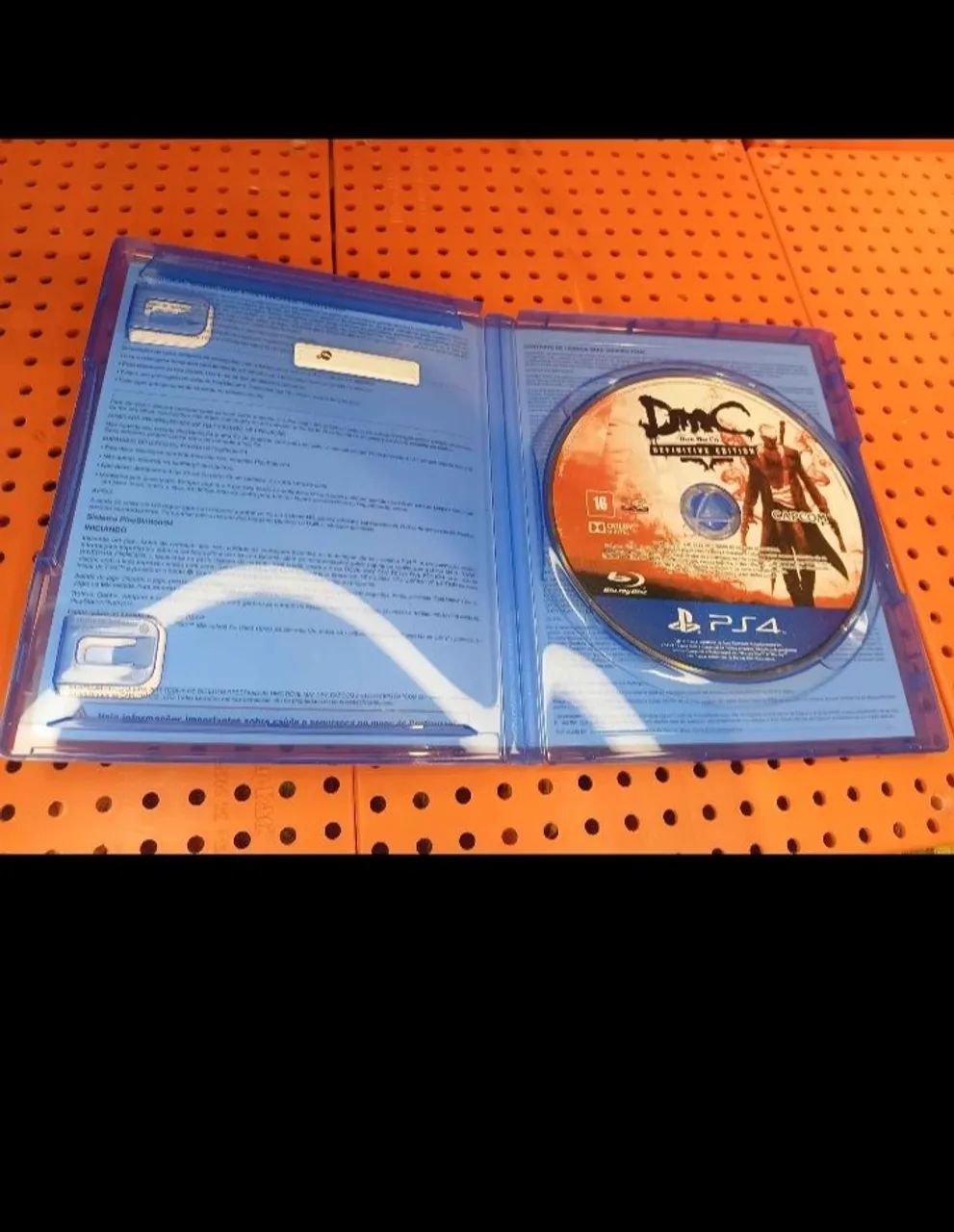 Jogo Devil May Cry definitive edition Ps4 - Foto 3