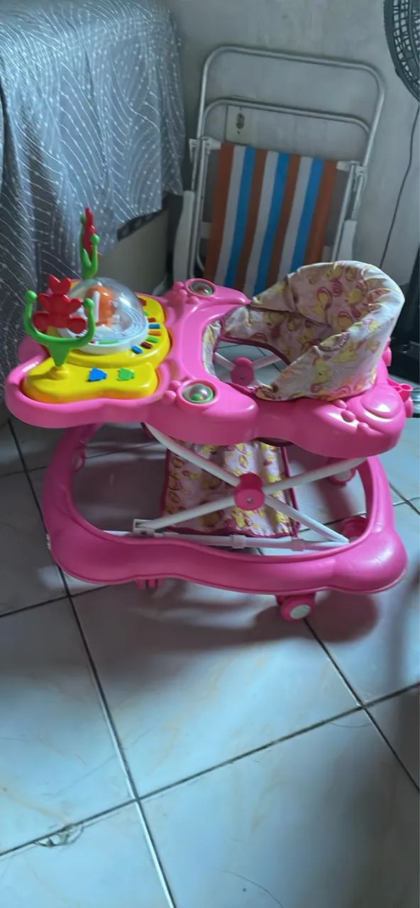 Vende-se andador feminino - Foto 2