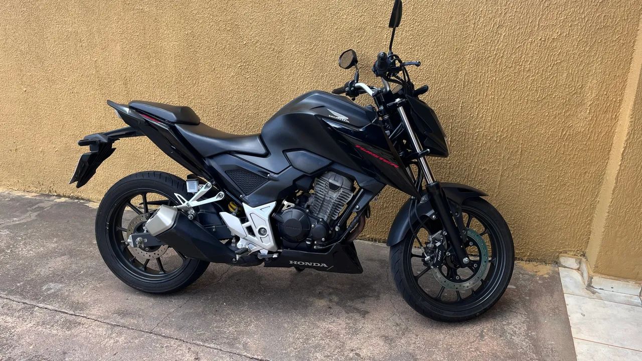 Cb 300 - Foto 2