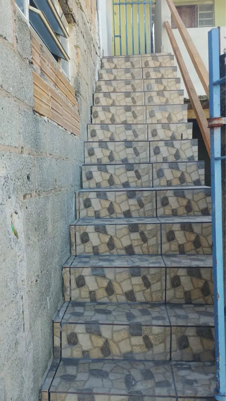 Alugo casa Pque. Dos Príncipes 