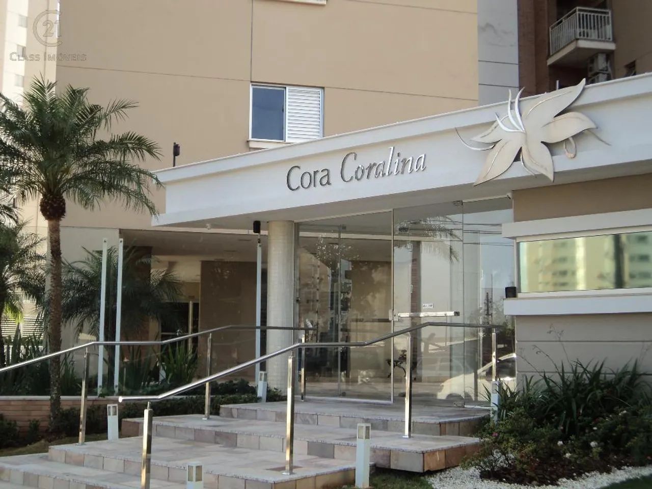 Apartamento à venda em Londrina, Gleba Palhano, com 3 quartos, com 120 m², Edifício Cora C