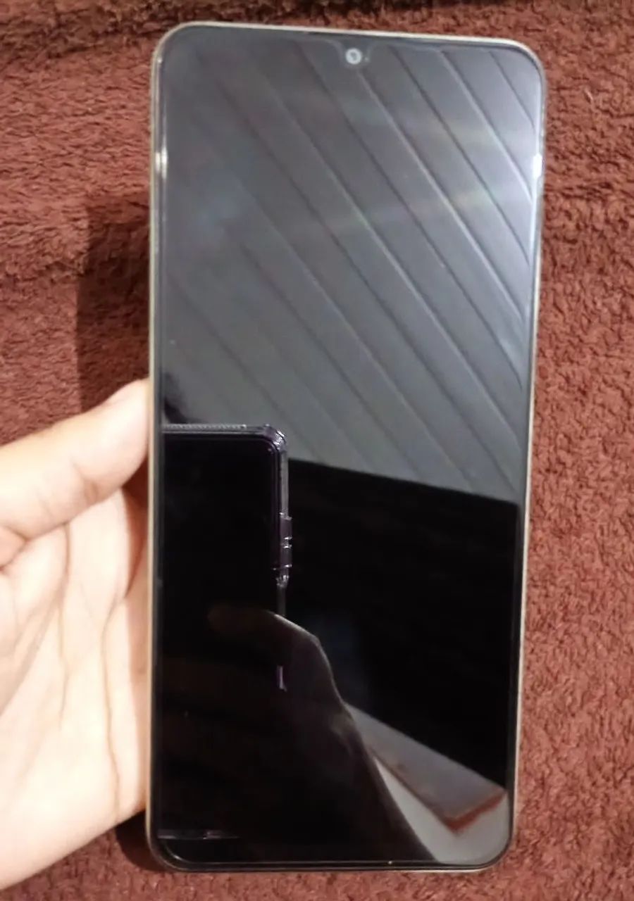 Vendo Realme C63 - Foto 2